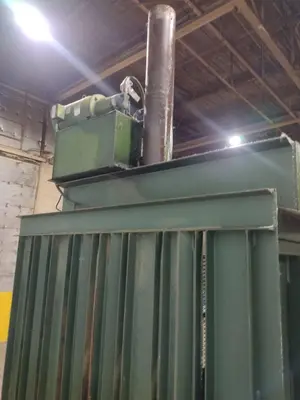 60" X 30" X 48" SELCO MODEL #V5-HD HYDRAULIC VERTICAL BALER: STOCK 17517