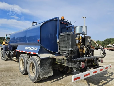 Used 1997 MACK RD690S Water Trucks North Carolina US | Southeastern Equipment Corp #1467791