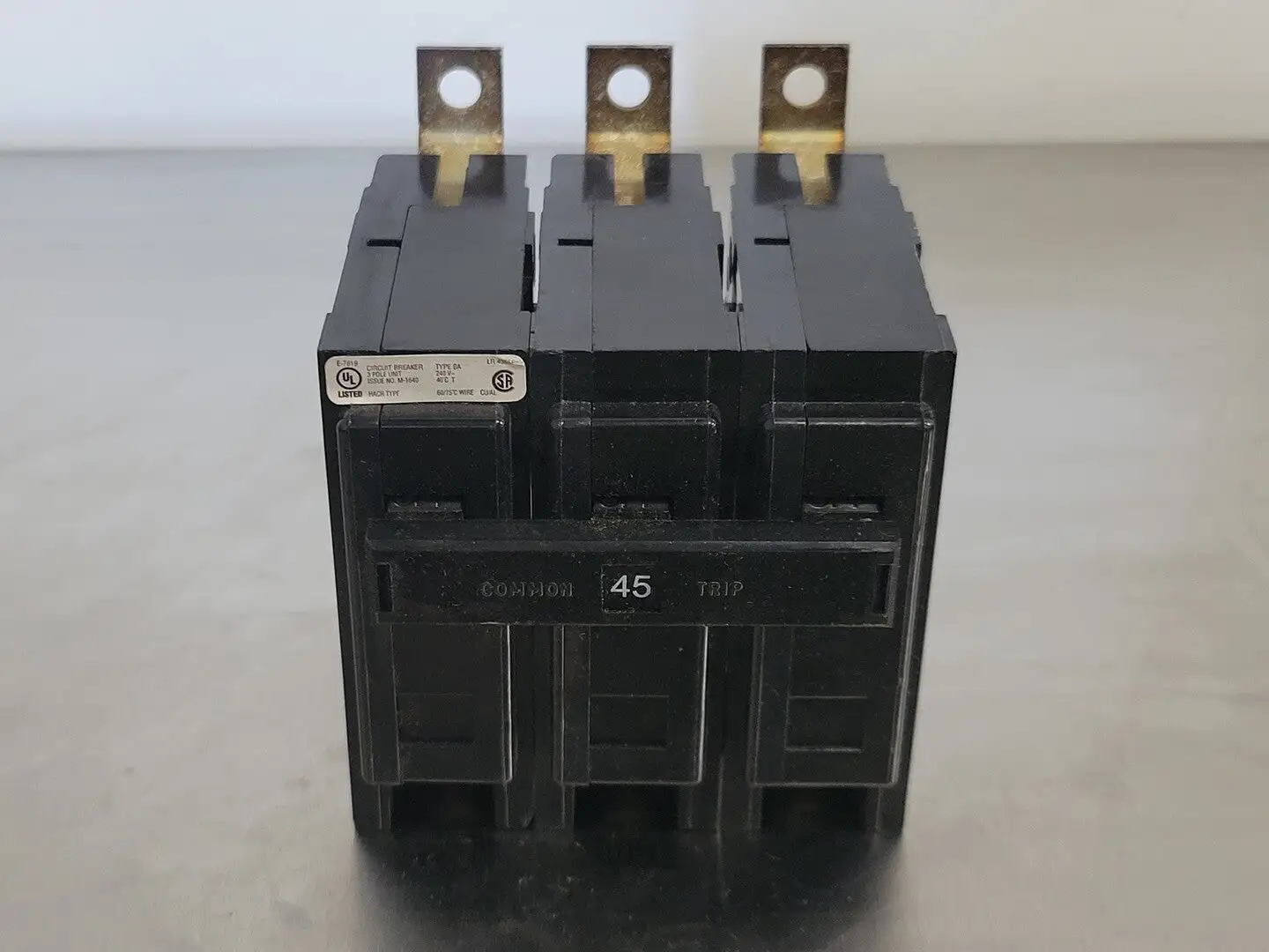 USED EATON BAB3045H