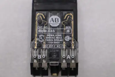 Allen-Bradley 800MR-JX4B Ser. A Small Round 3 Position Switch STOCK H1241A