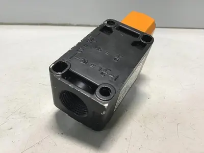USED SIEMENS 3SE3 120-1J-ZX