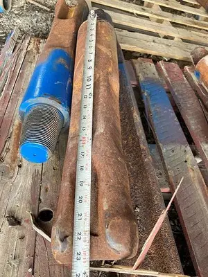 Used AFTERMARKET 5 ¾” DIAMETER X 23" LENGTH CABLE TOOL DRILLING CHISEL BIT Tool Bits Pennsylvania US | East West Machinery & Drilling #1417245