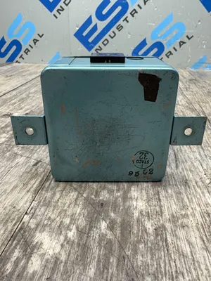 Used STACO 033-0125 Misc Electrical & Power Parts South Carolina US | ESS Industrial Equipment Sales #1328562