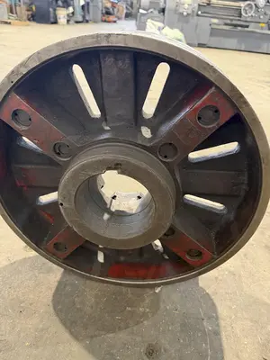 19" 4-JAW 6" HOLLOW SPINDLE LATHE CHUCK. STOCK # 0449324.