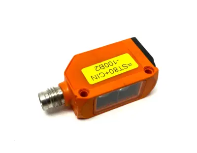 USED IFM DIFFUSE REFLECTION SENSOR W/ BACKGROUND SUPPRESSION