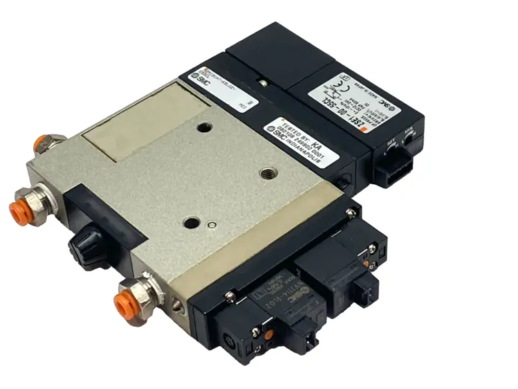 Used SMC Vacuum Ejector w/ ZSE1‑00‑55CL Pressure Switch PLC Processors Michigan US | Maverick Industrial Sales #1394264