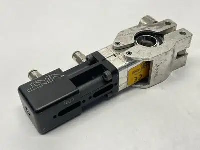 USED VAT 01.2 SERIES MINI GATE VALVE PNEUMATIC DOUBLE ACTING