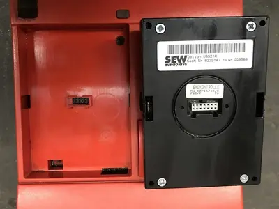 USED SEW EURODRIVE MOVITRAC 31C008-503-4-00