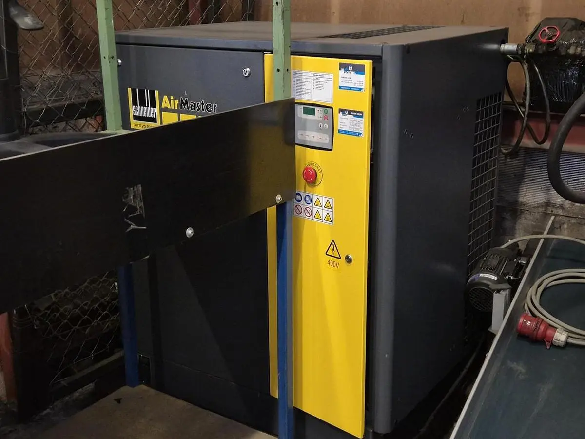 Used 2016 SCHNEIDER AIRMASTER AMK.11.10 Rotary Screw & Sliding Vane Air Compressors CZ | Amaron s.r.o. #1060699