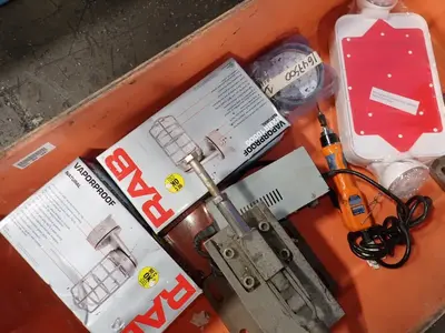 Light Fixtures / Tooling