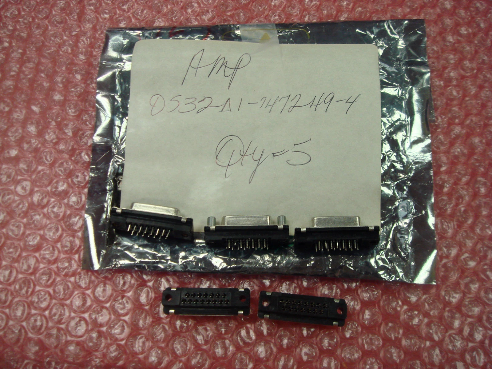 NEW AMP 0532-1 (747249-4)
