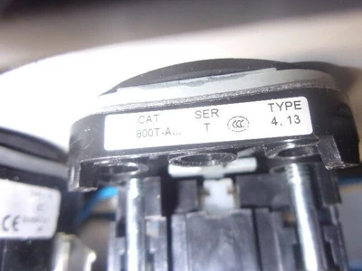 USED Allen-Bradley 800T-A &  800T-QBH2AD1