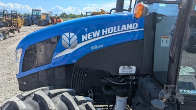 USED 2017 NEW HOLLAND T4.100