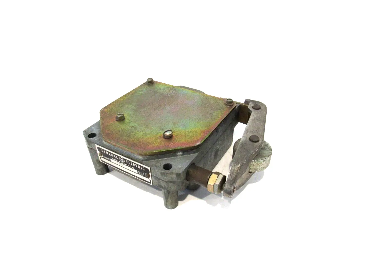 USED GENERAL ELECTRIC CR9440-F1F LIMIT SWITCH CR9440F1F