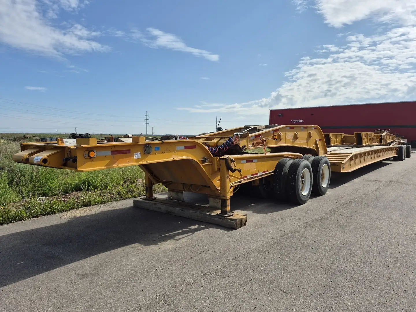 Used 1981 ASPEN _UNKNOWN_ Misc Trailers British Columbia CA | Lenmark #270380
