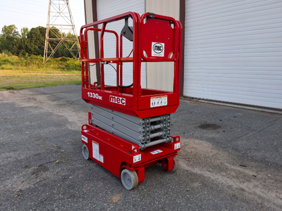 Used 2017 MEC 1330SE Scissor Lifters North Carolina US | Stack Equipment #1271281