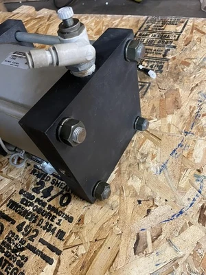 USED SMC CDNSF160-150-D-A53L