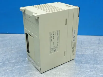 USED OMRON C200HXCPU44E