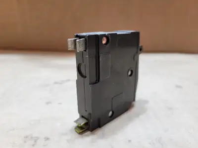 Used SQUARE D QO115 Switchgears British Columbia CA | Lenmark #1438686