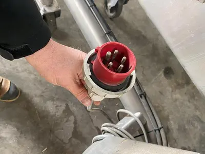 USED 2003 KEY MVKSP