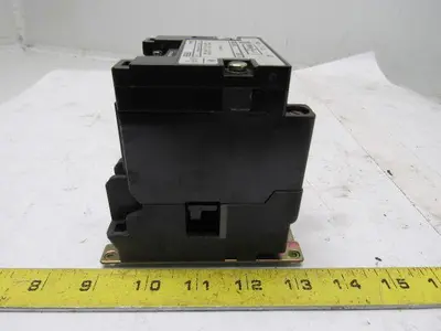 Square D 8502SCO2S Motor Starter Contactor 3 Pole 600VAC 10Hp 27A 120V Coil