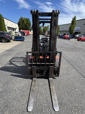 Used 2015 UNILEV UT25P Liquid Propane Forklifts Oregon US | MachineryMax #1341178