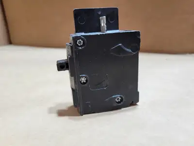 Used SIEMENS BQ1B020 Switchgears British Columbia CA | Lenmark #1438708