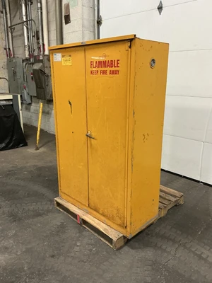 Used Justrite _UNKNOWN_ Hazardous Storage Units Ohio US | Equipment Recovery Corp. #1331569
