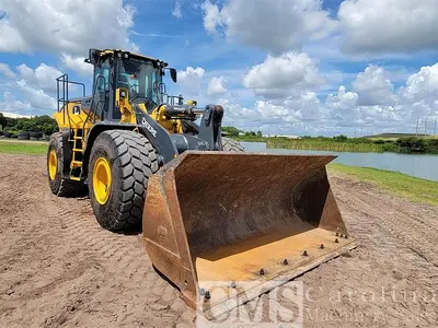 USED 2021 JOHN DEERE 744L WHEEL LOADER