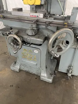 6" X 18" GALLMEYER & LIVINGSTON HORIZONTAL SURFACE GRINDER. STOCK # 0678324