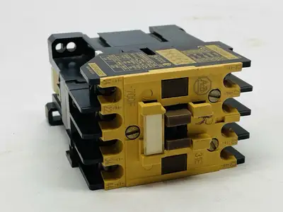 700-F310A1 | Allen Bradley  Ser B Control Relay 110/120V Coil - Used