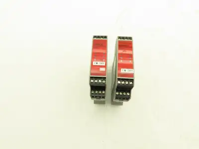Omron G9SX-BC202-RT Flexible Safety Unit 24VDC 0.8A Lot of 2