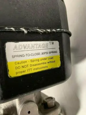 USED ITT ADVANTAGE 316L 90 PSI DIAPHRAGM ACTUATOR W/ 1 1/2" SANITARY FITTINGS