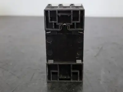 USED SIEMENS 3RV1011-1BA10
