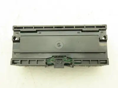 Mitsubishi AJ65SBTB1-16D Remote Digital Input 16 Point 24VDC MELSEC-A Lot of 9