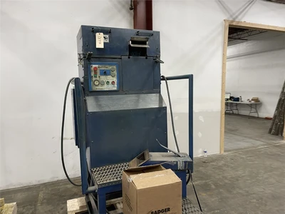 Used 6" Accrapak Strand Pelletizer
Belt Driven Rotor

Dimensions: 5' x 5' x 7'
