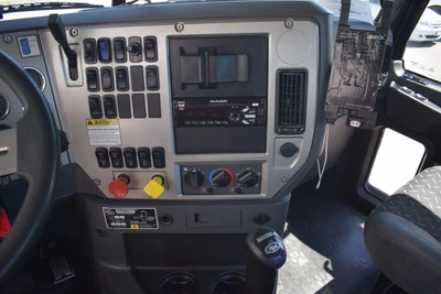 Used 2016 MACK CXU613 Conventional trucks California US | Big Truck & Equipment #1412228