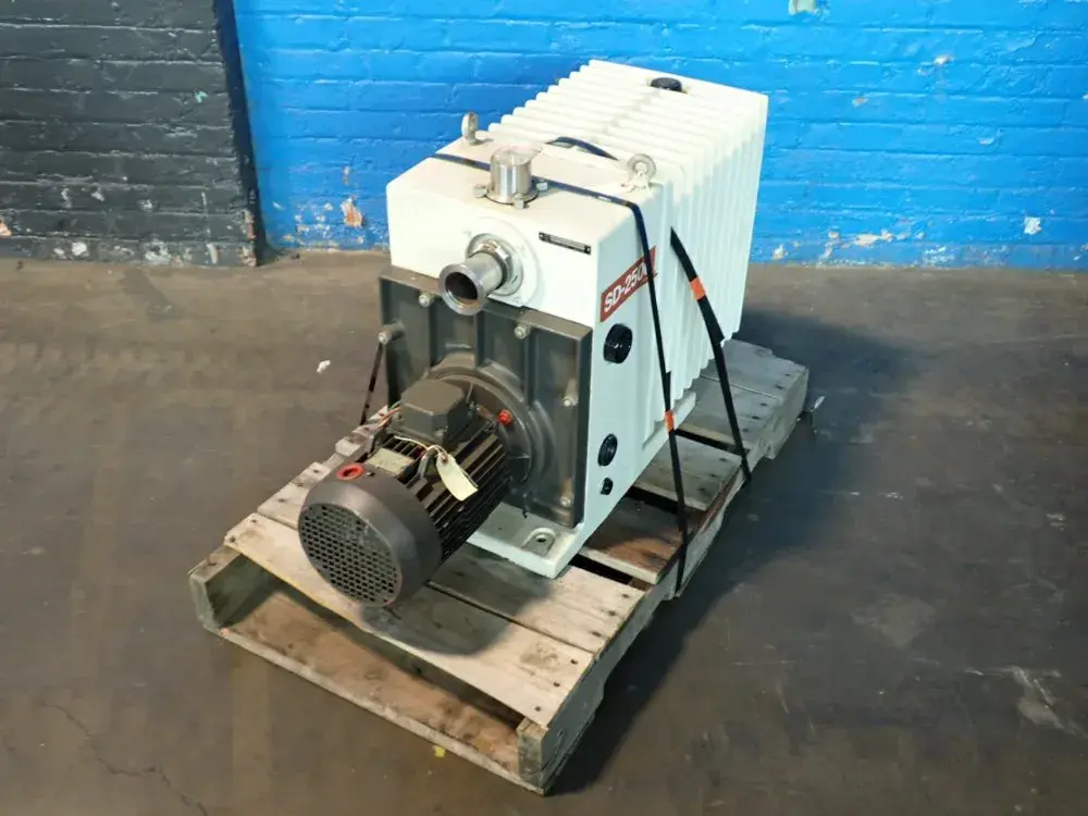 Used VARIAN SD2500 Vacuum Pumps Ohio US | HGR 24 #938056