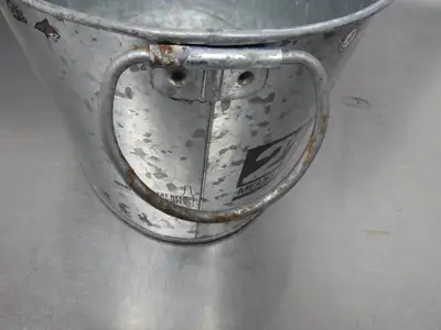 Used Falcon Restaurant Supply Used Coors Light Galvanized College Teams Oval Beer Bucket Beer Equipment Illinois US | Falcon Restaurant Supply #1376545