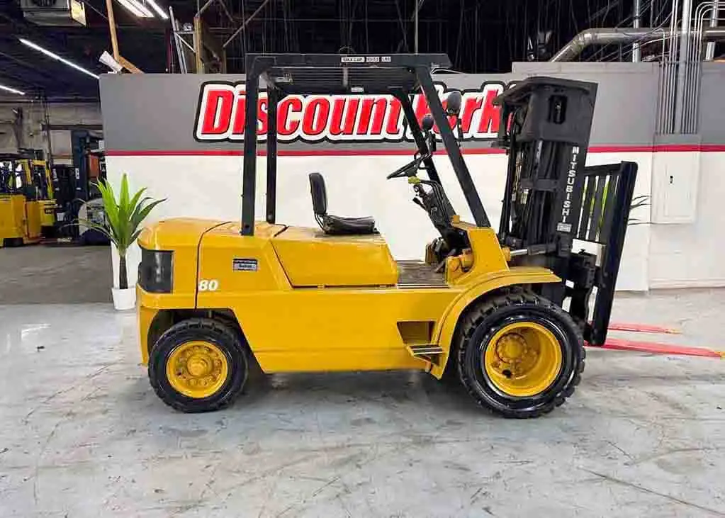 USED 1997 MITSUBISHI FG35