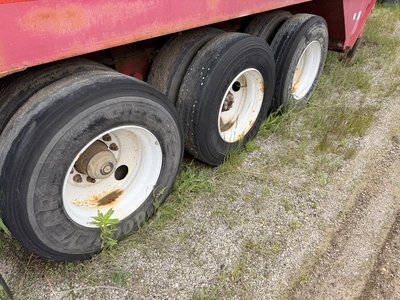 Used 2000 YALE 24 YARD V BOTTOM PULL TYPE TRI-AXLE GRAVEL TRAILER PUP Dump Trailers Michigan US | Miedema Asset Management Group #1424709