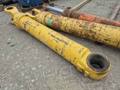 USED KOMATSU 707-01-01020