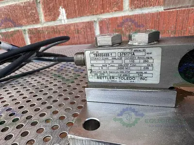 USED METTLER TOLEDO FLEXMOUNT SCALE WEIGH MODULE W/ 0958 LOAD CELL JUNCTION BOX