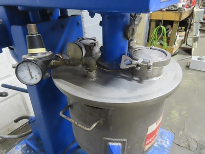 2 HP Hockmeyer Disperser, 5 gallon, stainless steel, jacketed, vacuum