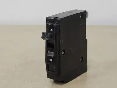 20 Amp, 1 Pole, 120/240 volts Circuit Breaker QO120