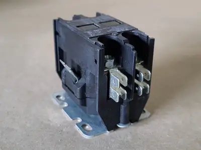 NEW EATON C25BNB240B