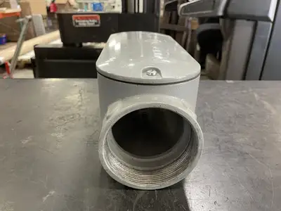 Conduit Outlet Body 3HMR w/ 3-1/2"-4" Cover