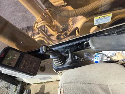 USED 1996 CATERPILLAR 325L