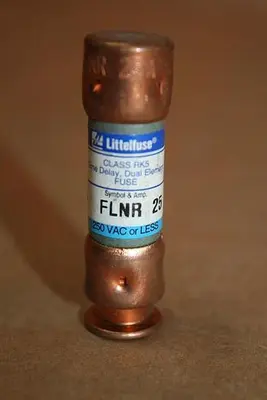 USED LITTELFUSE FLNR-25