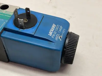 Used VICKERS KDG4V-3S-2C15N-M-U-H5-60 Solenoid Valves Ohio US | Surplus Asset Holdings #1443229